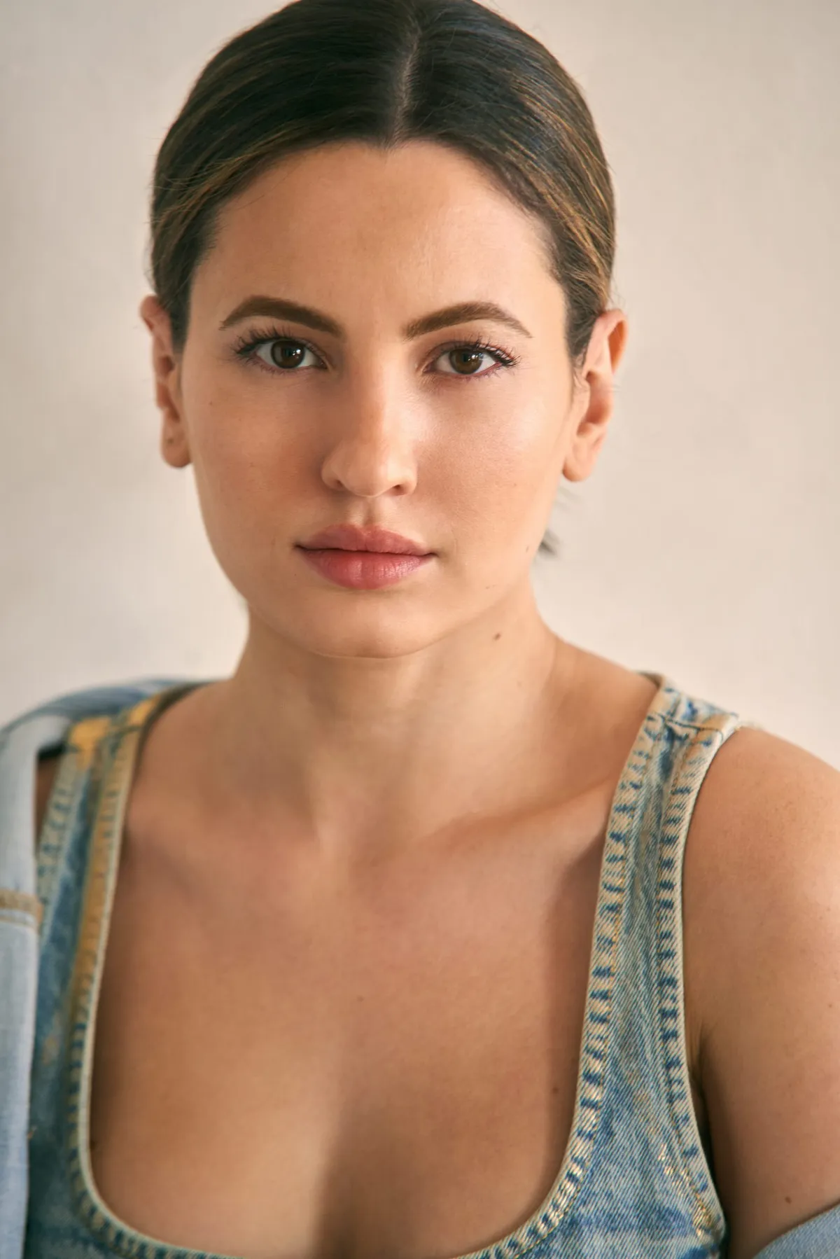 Ivana Baquero — foto 3